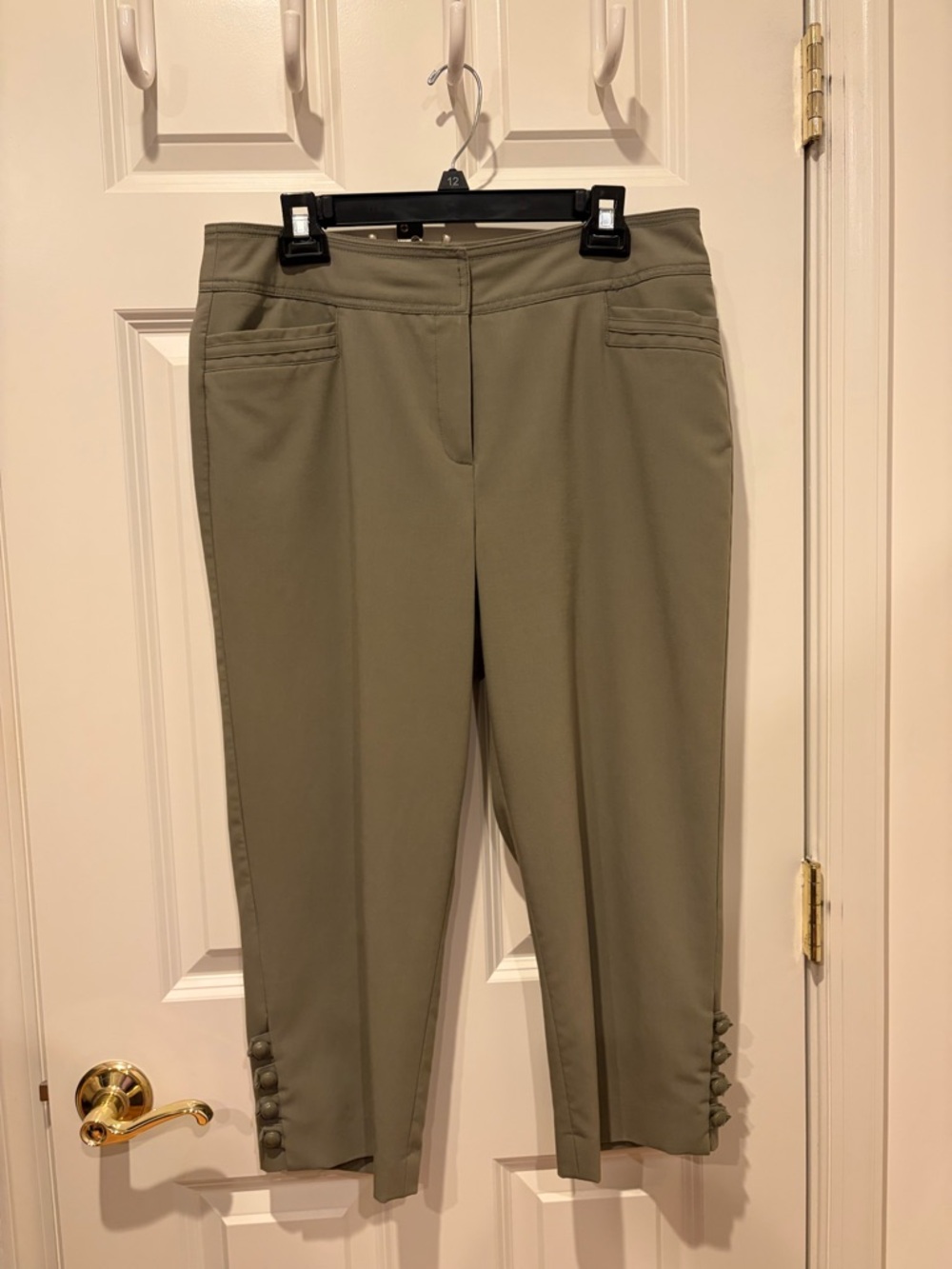 Liz Claiborne Women’s Olive Cropped Pants with Button Hem Detail, Size 10